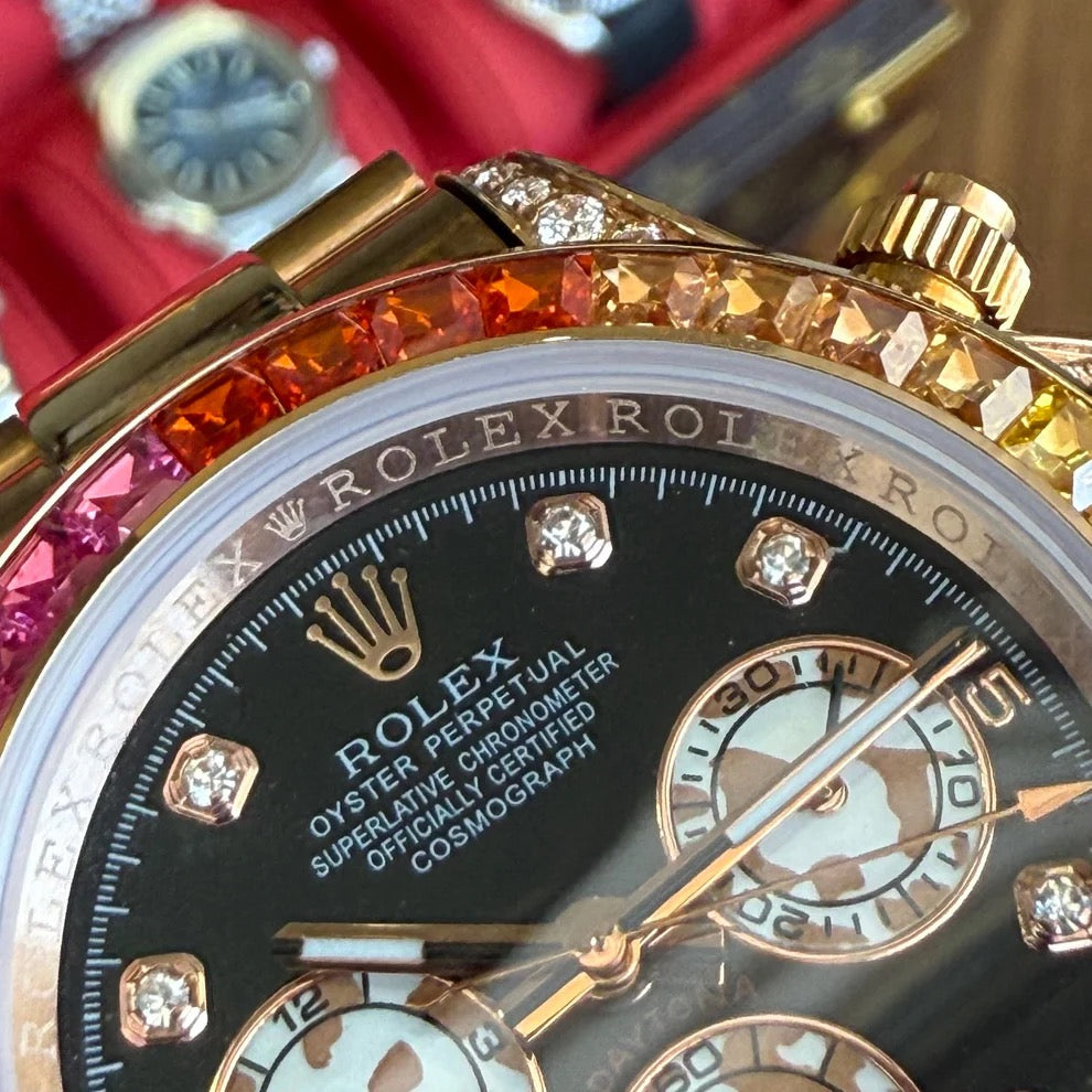 Daytona "Rainbow" Especial Edition Yellow Gold – Black Dial Oyster