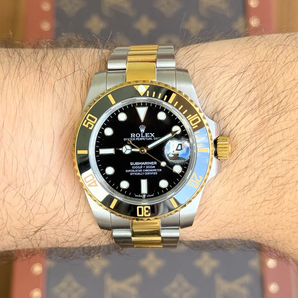 Submariner Rolesor – Black Dial Black Bezel Oyster Date