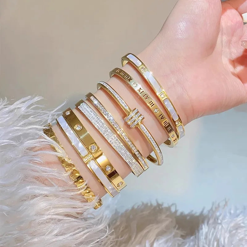GlamAura 8-Piece Rhinestone Bracelet Set