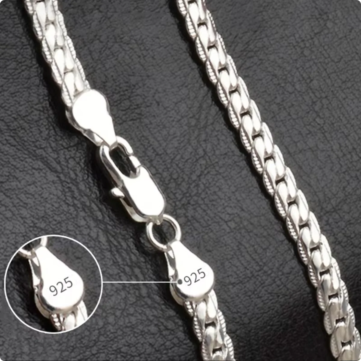 LuxeLink 18K Sideways Chain Necklace