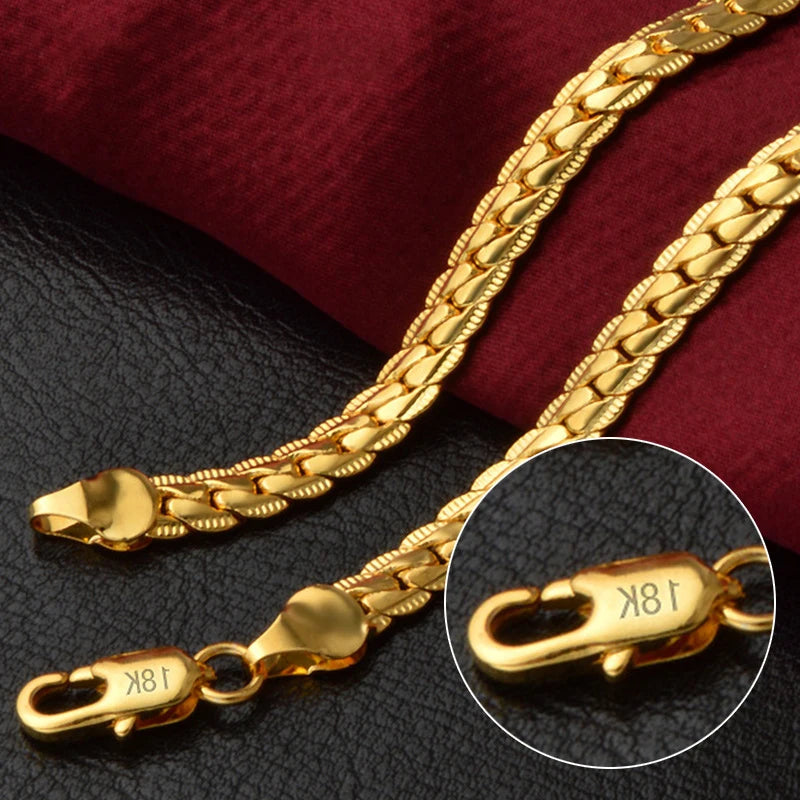LuxeLink 18K Sideways Chain Necklace